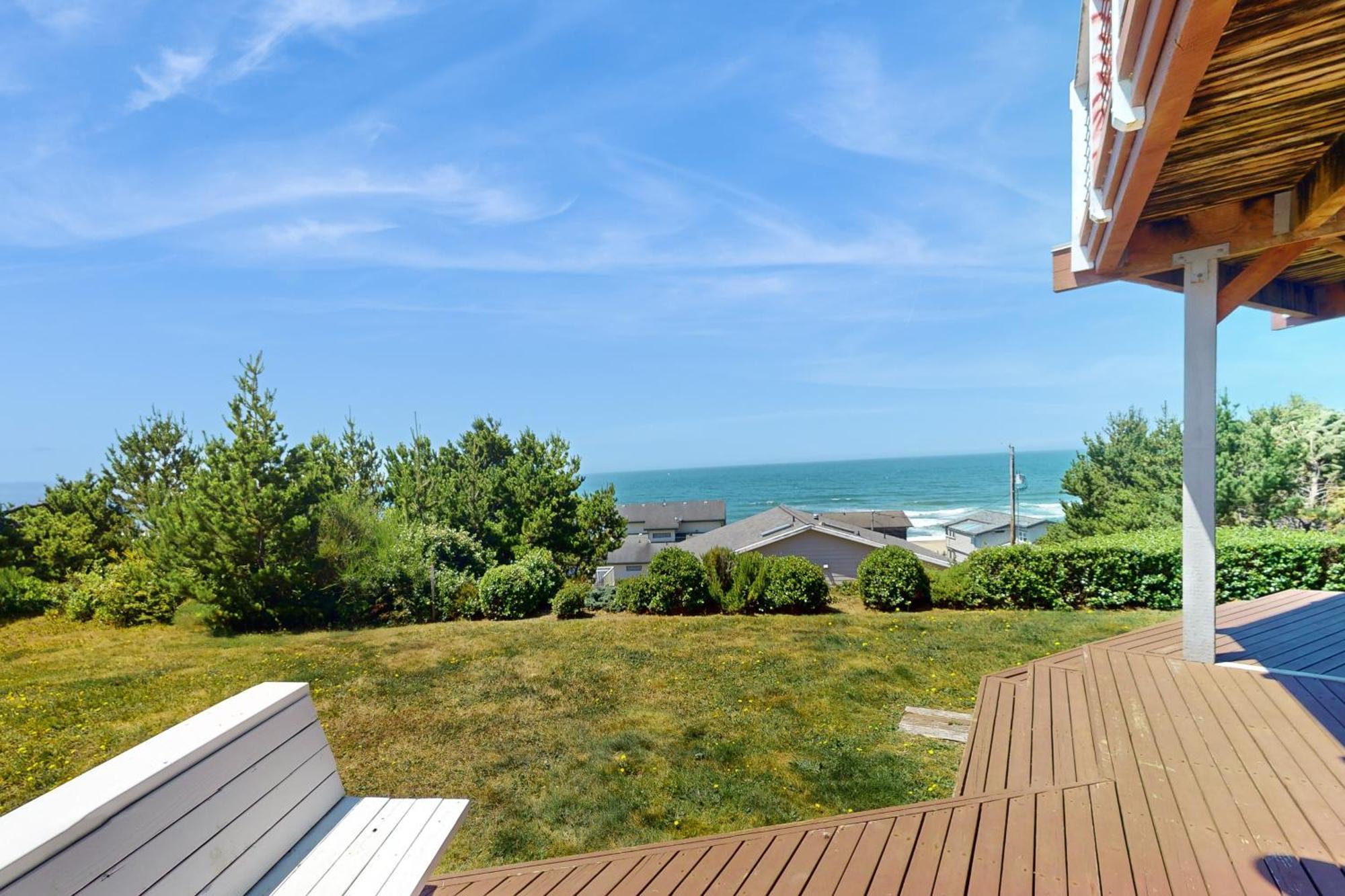 A Whale Of A View! Villa Depoe Bay Exterior photo