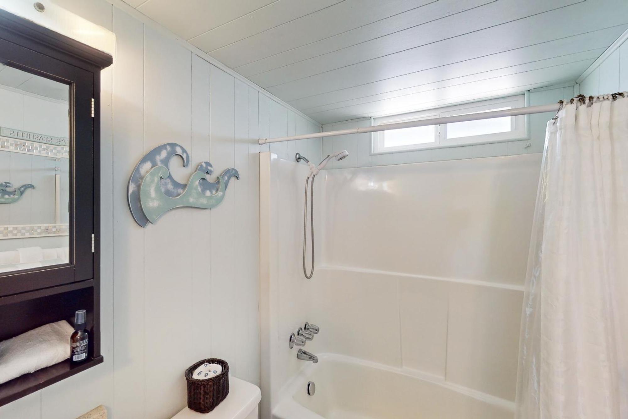 A Whale Of A View! Villa Depoe Bay Exterior photo